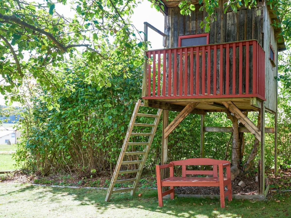 Nice Flat With Sauna Covered Terrace Garden And Tree House For Children Zandt Exterior photo