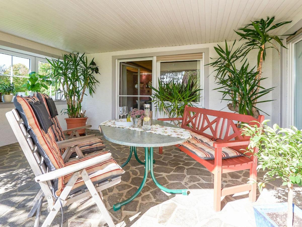 Nice Flat With Sauna Covered Terrace Garden And Tree House For Children Zandt Exterior photo